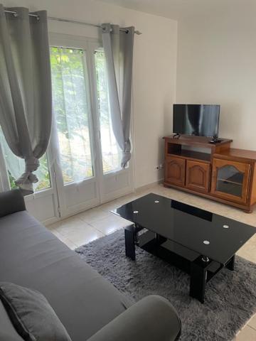 Petite Maison Frepillon Villa Exterior foto